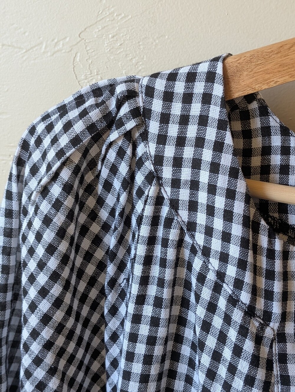 Tuckernuck Pomander Place Black Gingham Finley Flutter Sleeve Dress Small - Picture 5 of 10